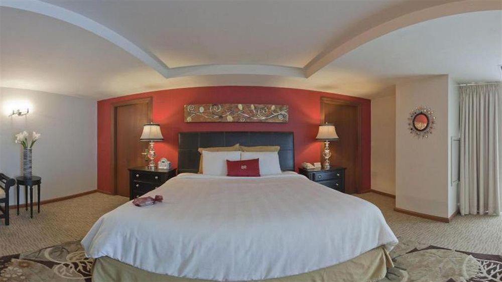 Crowne Plaza San Pedro Sula Hotel Buitenkant foto